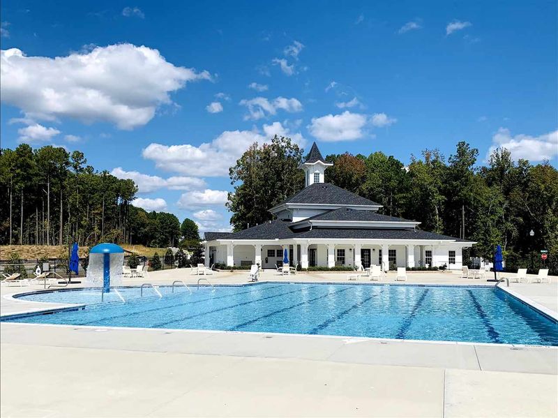 1221 Gloriosa St #84, Apex, NC 27523