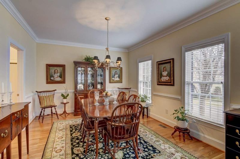 1221 Harp St, Raleigh, NC 27604