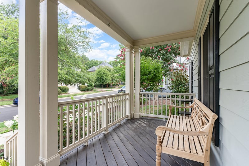 1221 Pinehurst Dr, Chapel Hill, NC 27517