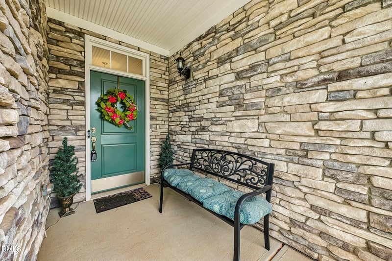1221 Prospect Dr, Mebane, NC 27302