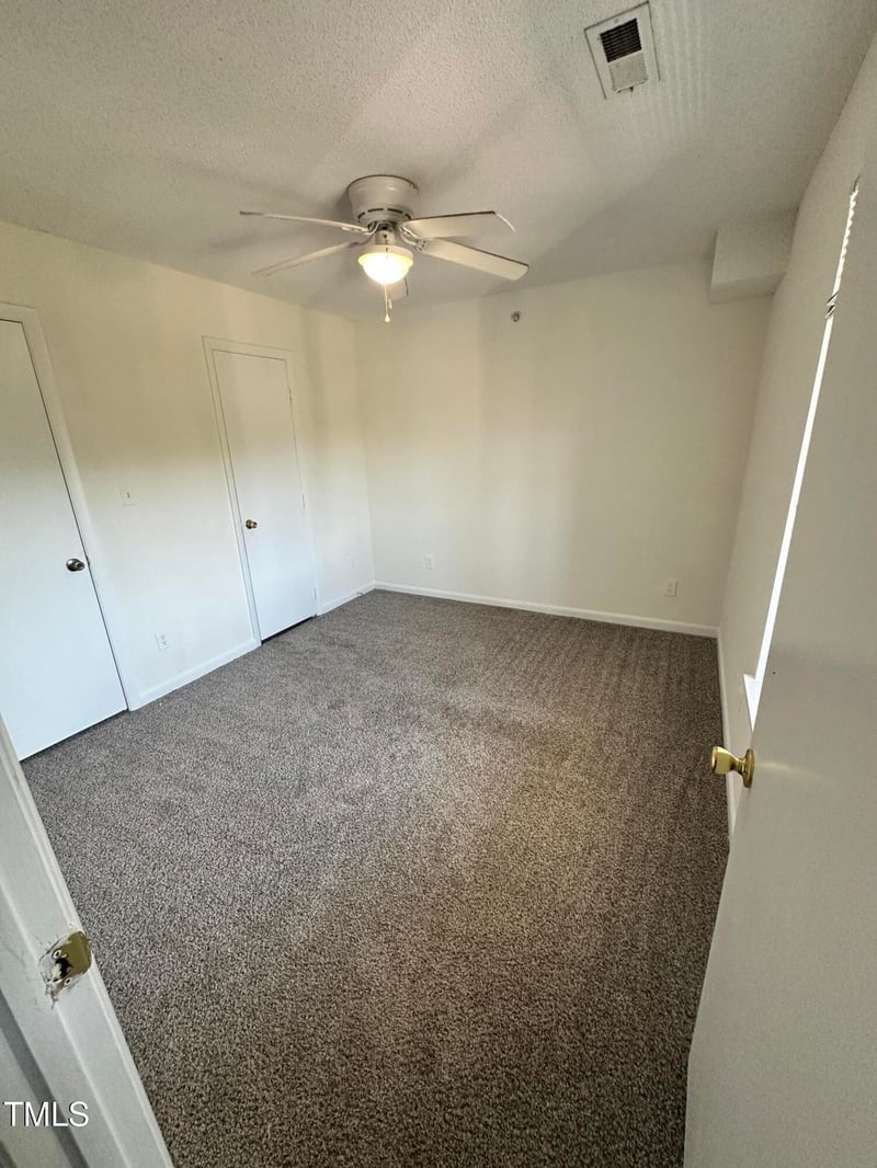 1221 University Ct #304, Raleigh, NC 27606