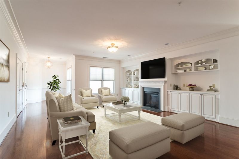 1221 Waterford Lake Dr #1221, Cary, NC 27519