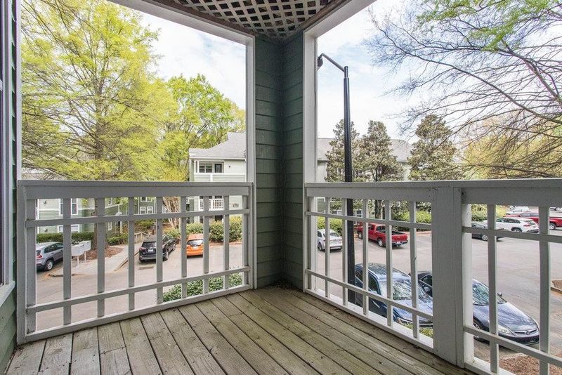 1221 Westview Ln #209, Raleigh, NC 27605