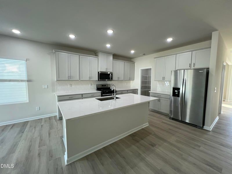 1221 Whitespire Way, Zebulon, NC 27597