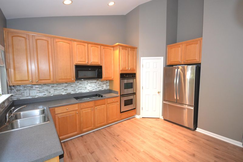 12215 Fox Valley St, Raleigh, NC 27614