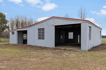 1222 Brinkley Rd, Dunn, NC 28334