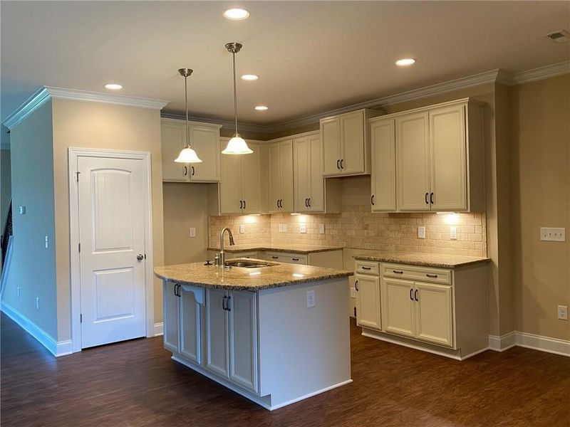 1222 Newton Dr #6, Mebane, NC 27302