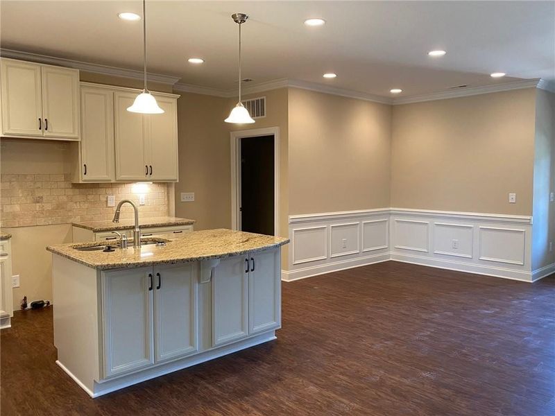 1222 Newton Dr #6, Mebane, NC 27302