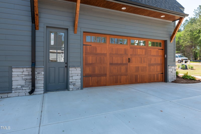 1222 Red Cedar Ct, Youngsville, NC 27596