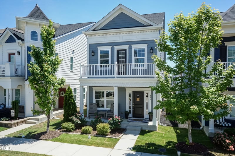 1223 Brown Velvet Ln, Apex, NC 27523