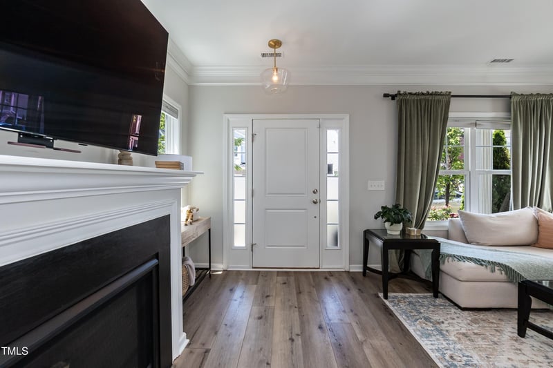 1223 Brown Velvet Ln, Apex, NC 27523