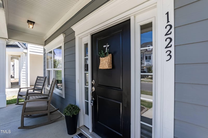 1223 Brown Velvet Ln, Apex, NC 27523