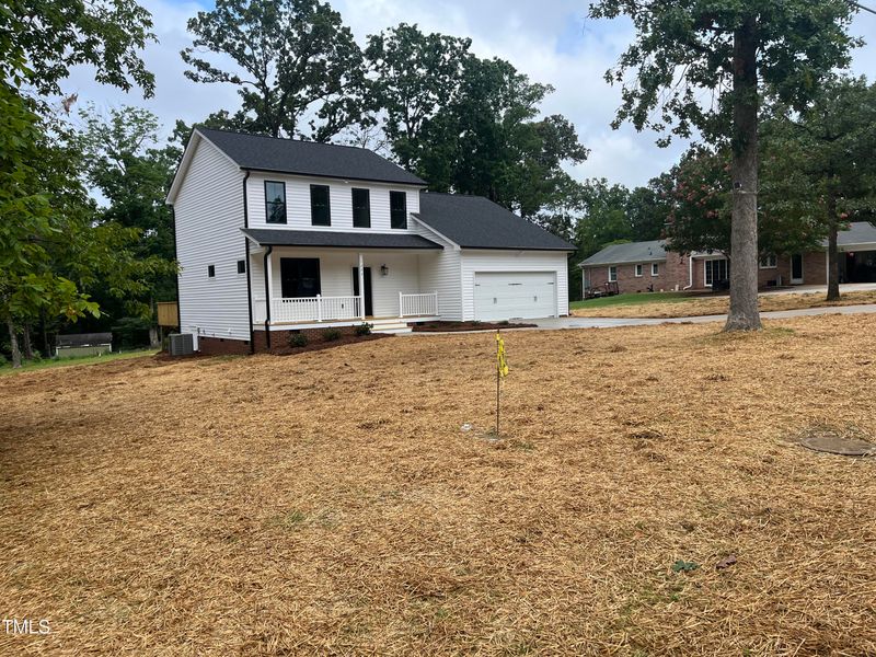 1223 Cedar Crest Dr, Graham, NC 27253