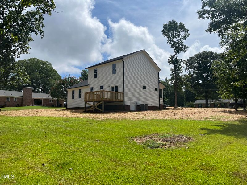 1223 Cedar Crest Dr, Graham, NC 27253