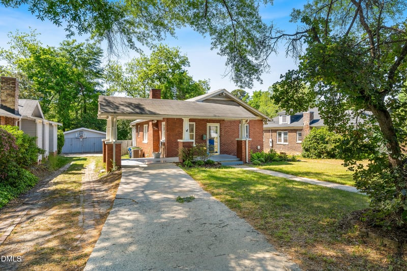 1223 Courtland Dr, Raleigh, NC 27604
