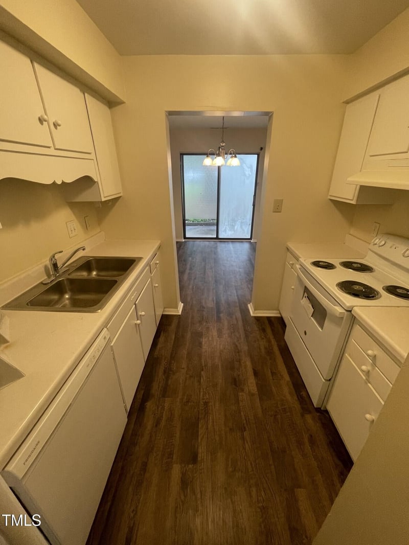 1223 Teakwood Pl, Raleigh, NC 27606
