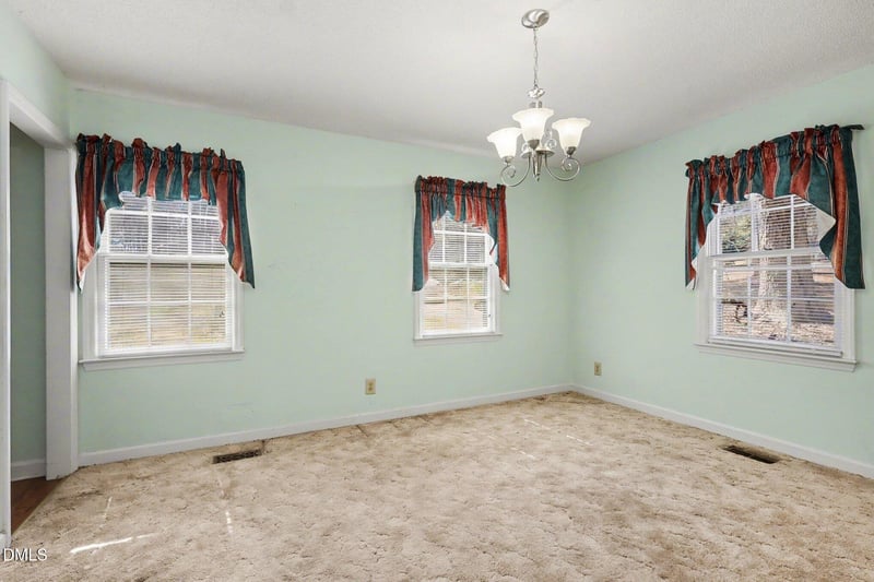 1224 Bramble Dr, Durham, NC 27712