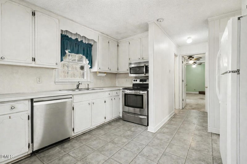 1224 Bramble Dr, Durham, NC 27712