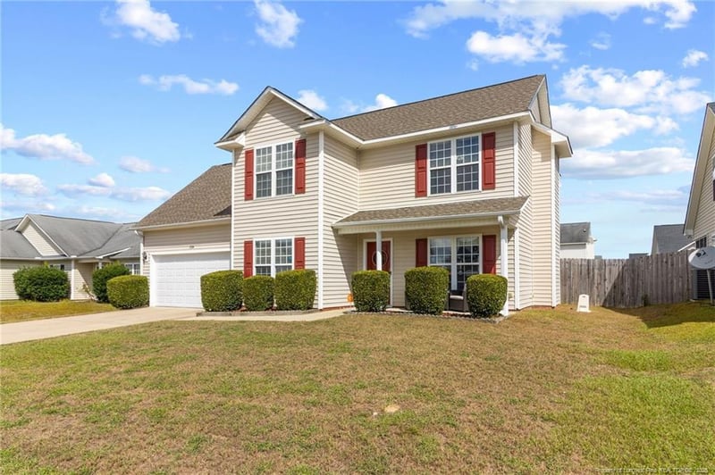 1224 Chimney Swift Dr, Fayetteville, NC 28306