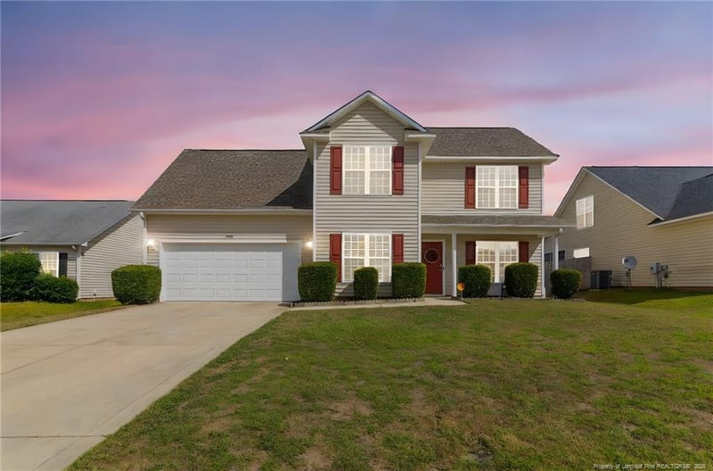 1224 Chimney Swift Dr, Fayetteville, NC 28306