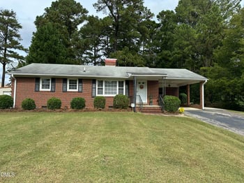 1224 Oakridge Ave, Henderson, NC 27536