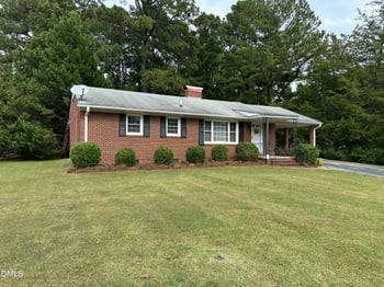 1224 Oakridge Ave, Henderson, NC 27536