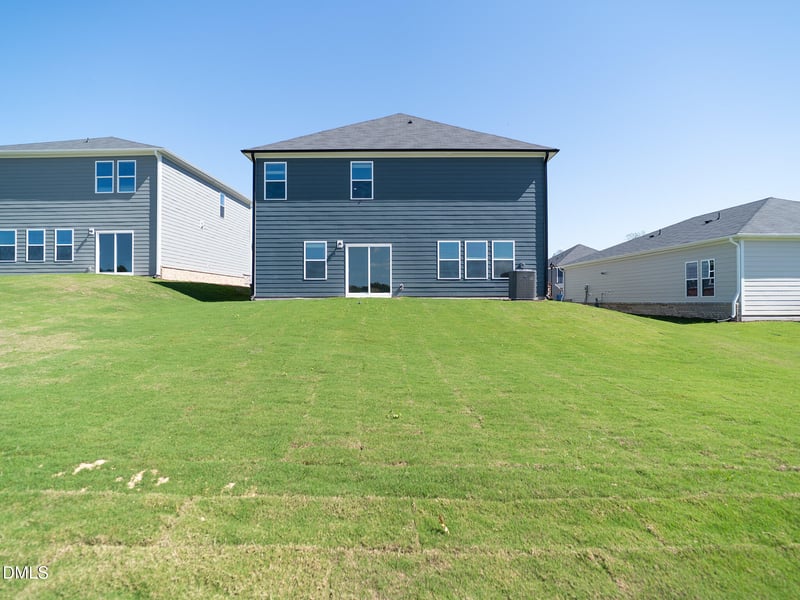 1224 Whitespire Way, Zebulon, NC 27597