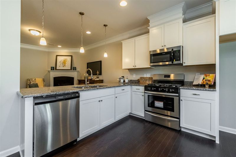 1224 Wingstem Pl #10, Raleigh, NC 27607
