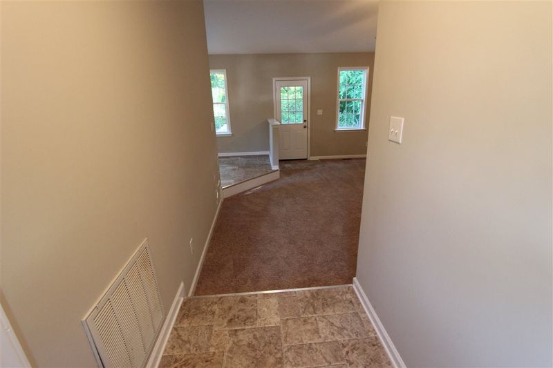 1224 Woodbriar St, Clayton, NC 27520
