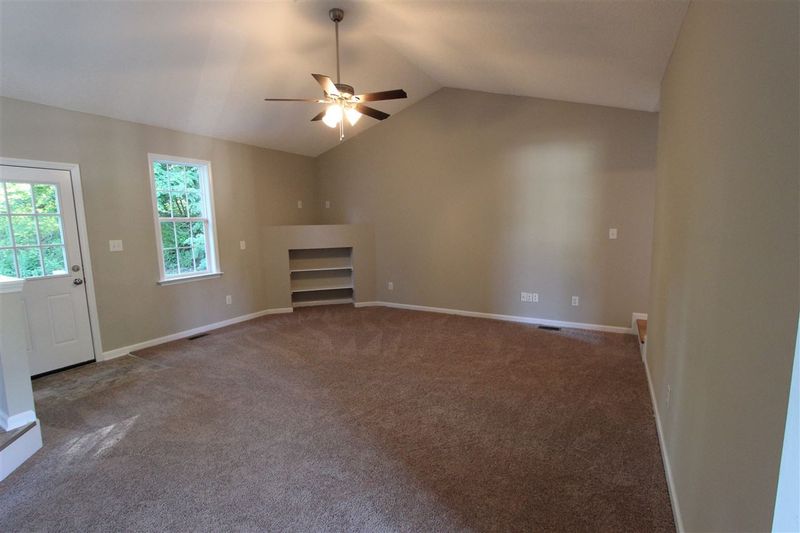 1224 Woodbriar St, Clayton, NC 27520