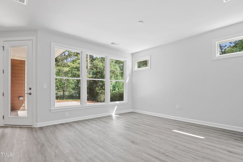 1225 Bridgeforth Ln, Chapel Hill, NC 27517