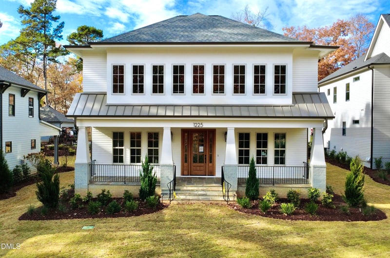 1225 Dixie Trl, Raleigh, NC 27607