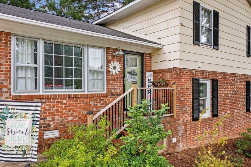 1225 Dover St, Roxboro, NC 27573