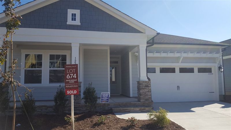 1225 Elk Falls Dr, Wendell, NC 27591