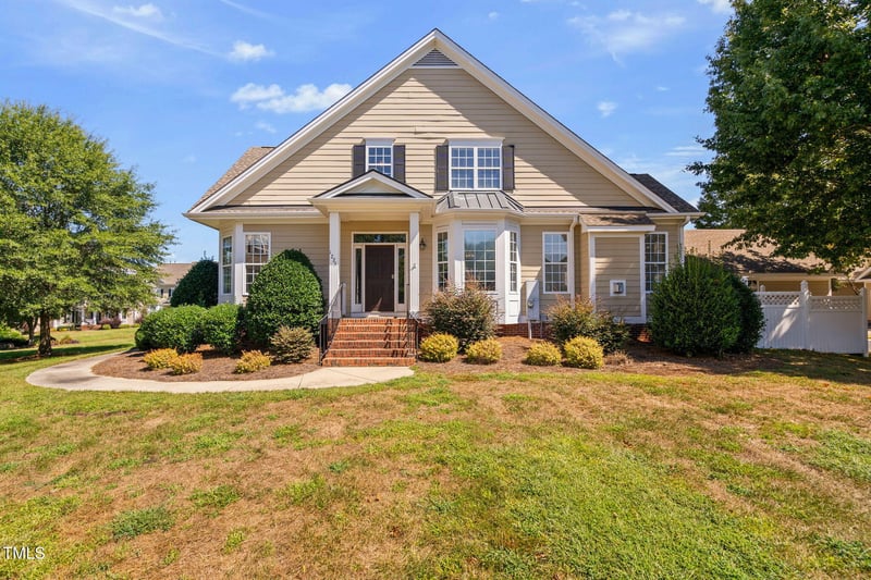 1225 Fairview Club Dr, Wake Forest, NC 27587