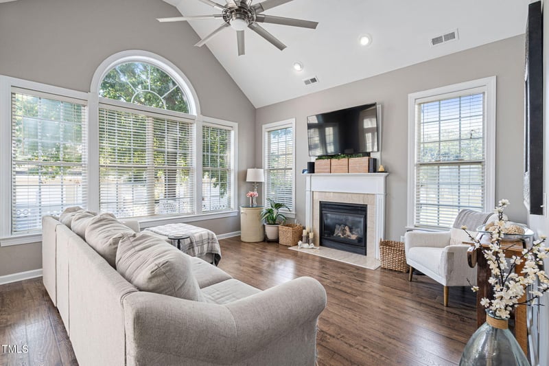 1225 Fairview Club Dr, Wake Forest, NC 27587
