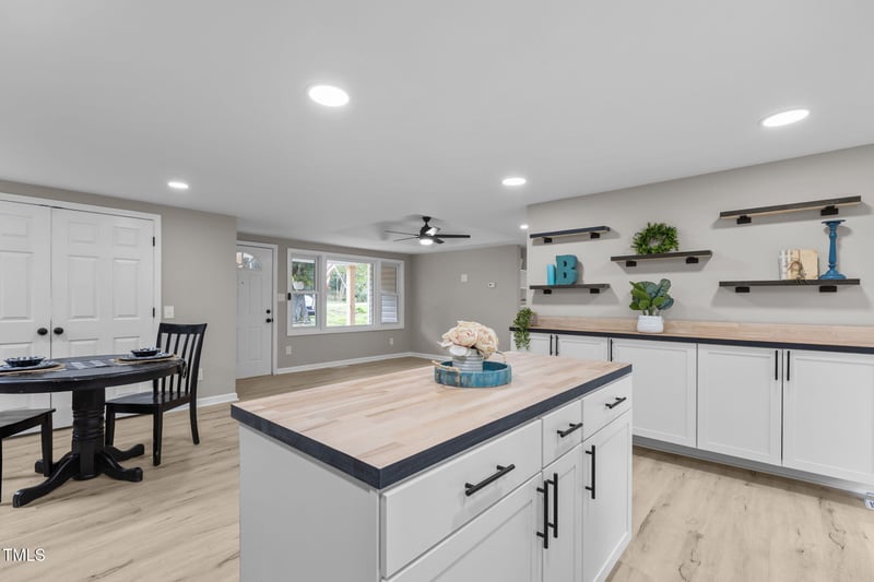 1225 Horseshoe Rd, Durham, NC 27703