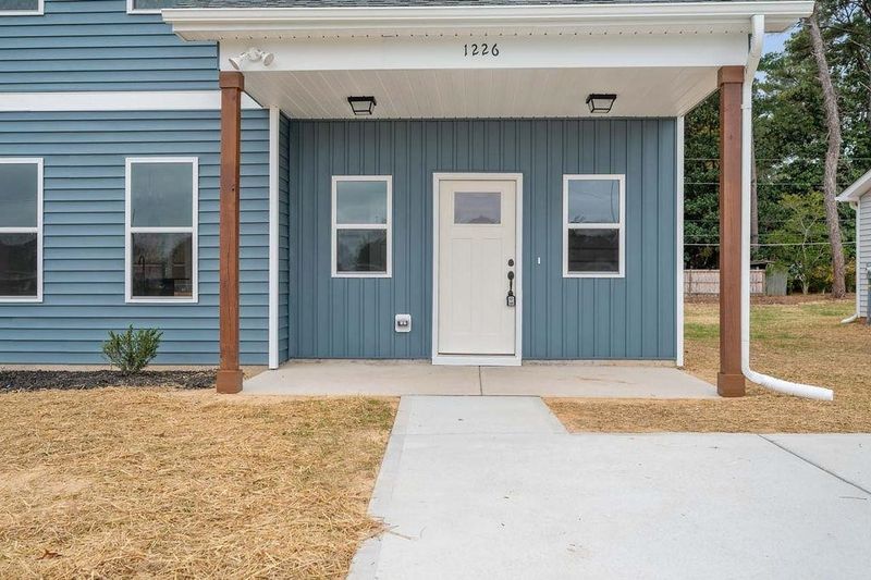 1226 S 2nd St, Smithfield, NC 27577