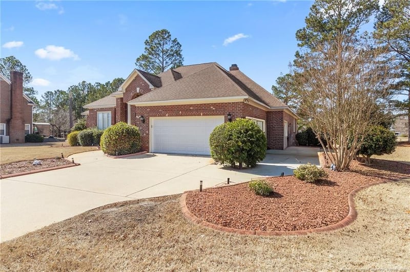 1226 Four Wood Dr, Fayetteville, NC 28312