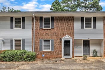 1227 Jamestown Ct, Cary, NC 27511