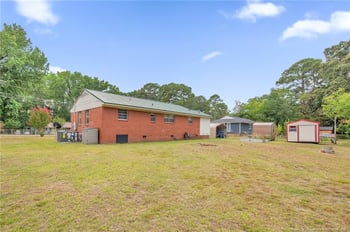 1227 Stansfield Dr, Fayetteville, NC 28303