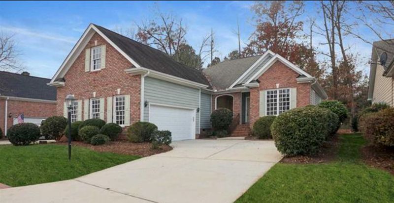 1228 Champions Pointe Dr, Durham, NC 27712