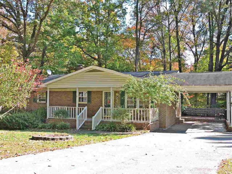 1228 Dover St, Roxboro, NC 27573