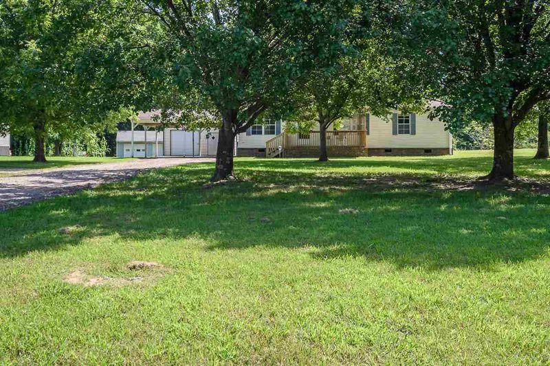 1228 Haw River Hopedale Rd, Burlington, NC 27217