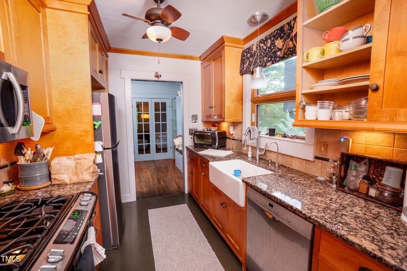 1228 Marshall St, Raleigh, NC 27604