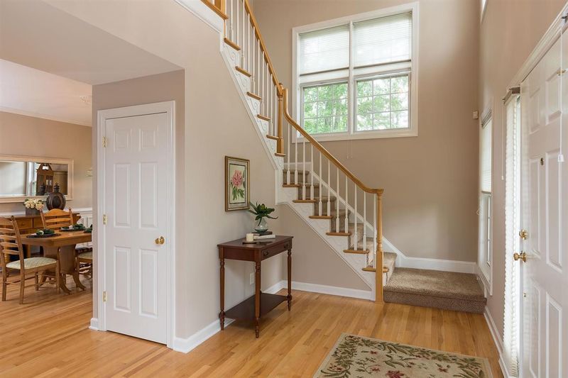 1228 Stone Home Ln, Raleigh, NC 27603