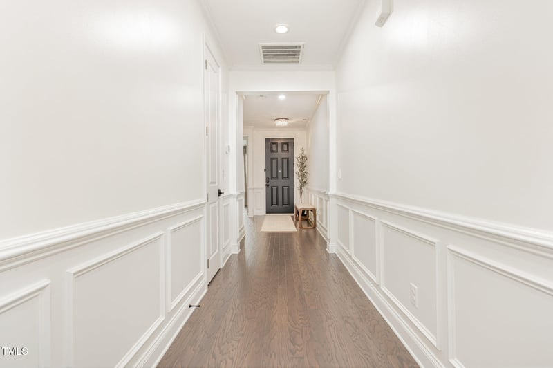 1228 Stonemill Falls Dr, Wake Forest, NC 27587