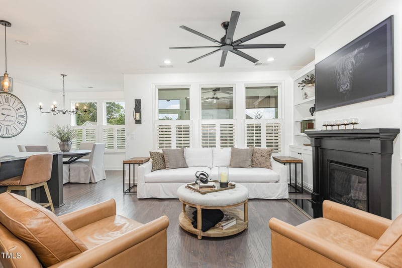 1228 Stonemill Falls Dr, Wake Forest, NC 27587