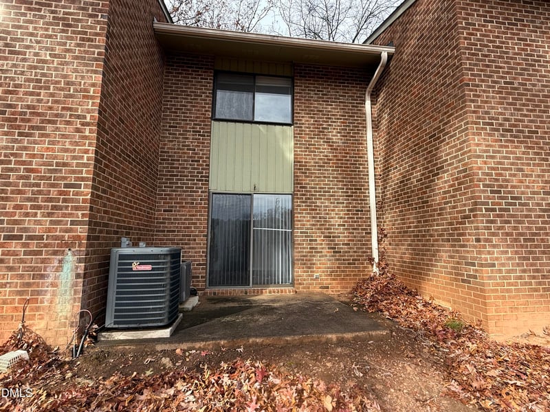 1228 Teakwood Pl, Raleigh, NC 27606