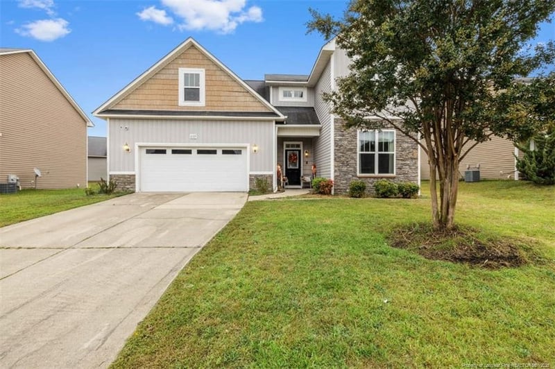 1229 Brickyard Dr, Fayetteville, NC 28306